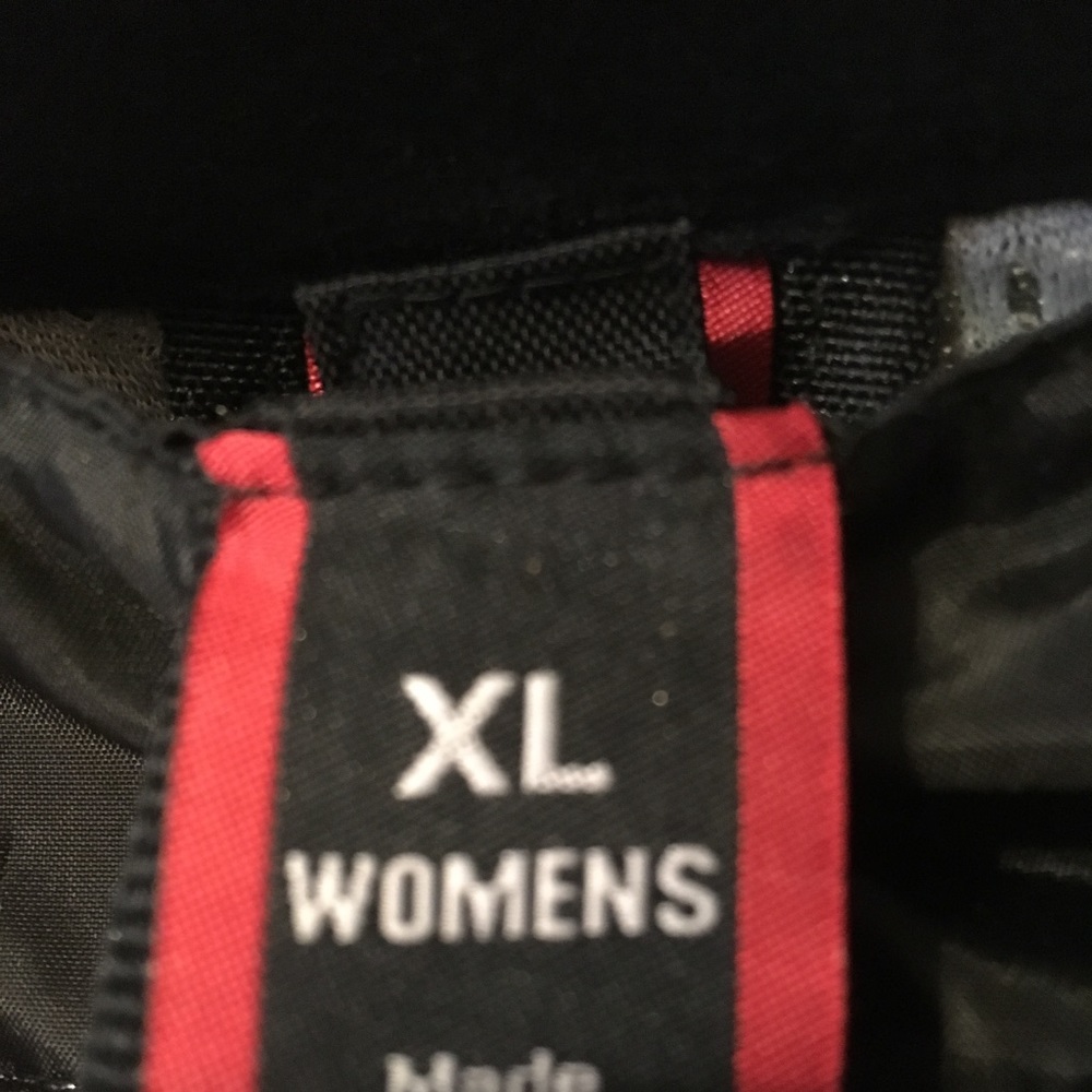 Ladies Motorcycle Jacket - Picture 5 of 6